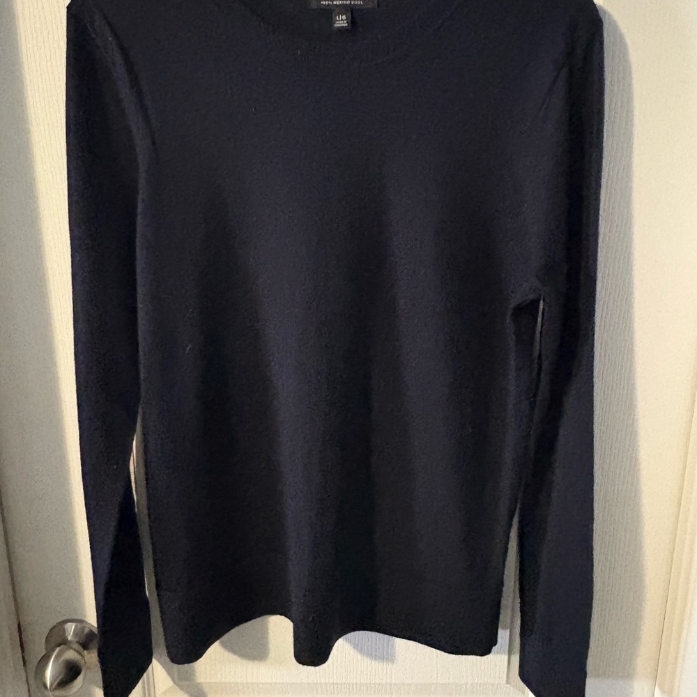 Banana Republic Ladies Dark Sweater